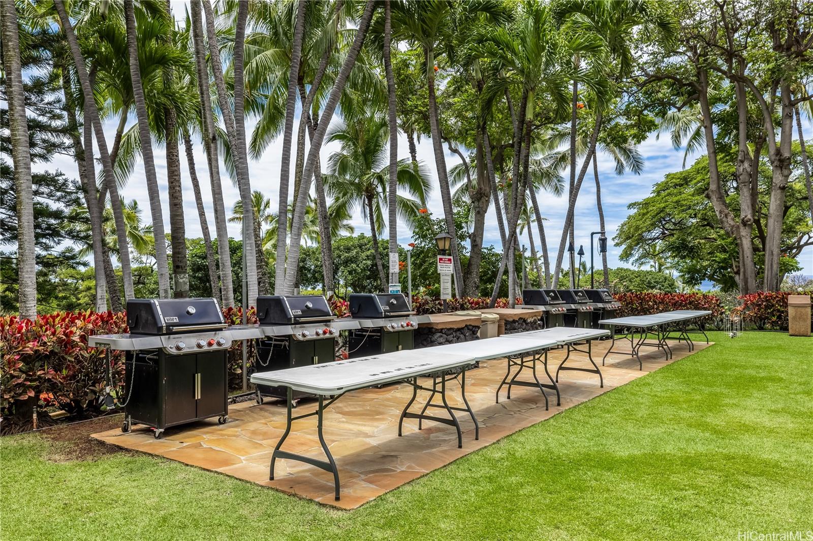 Makaha Valley Towers condo # 1008, Waianae, Hawaii - photo 21 of 22