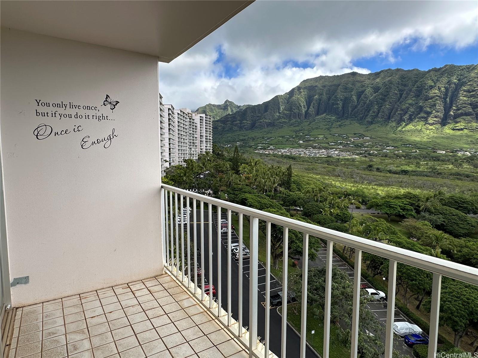 Makaha Valley Towers condo # 1103, Waianae, Hawaii - photo 3 of 12