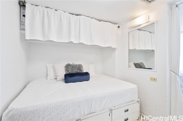 Makaha Valley Towers condo # B1008, Waianae, Hawaii - photo 13 of 22