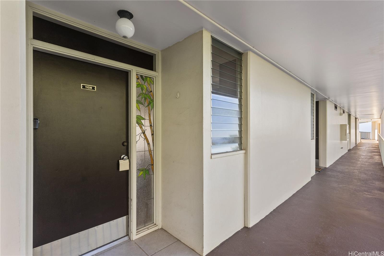 Makaha Valley Towers condo # B1108, Waianae, Hawaii - photo 13 of 20