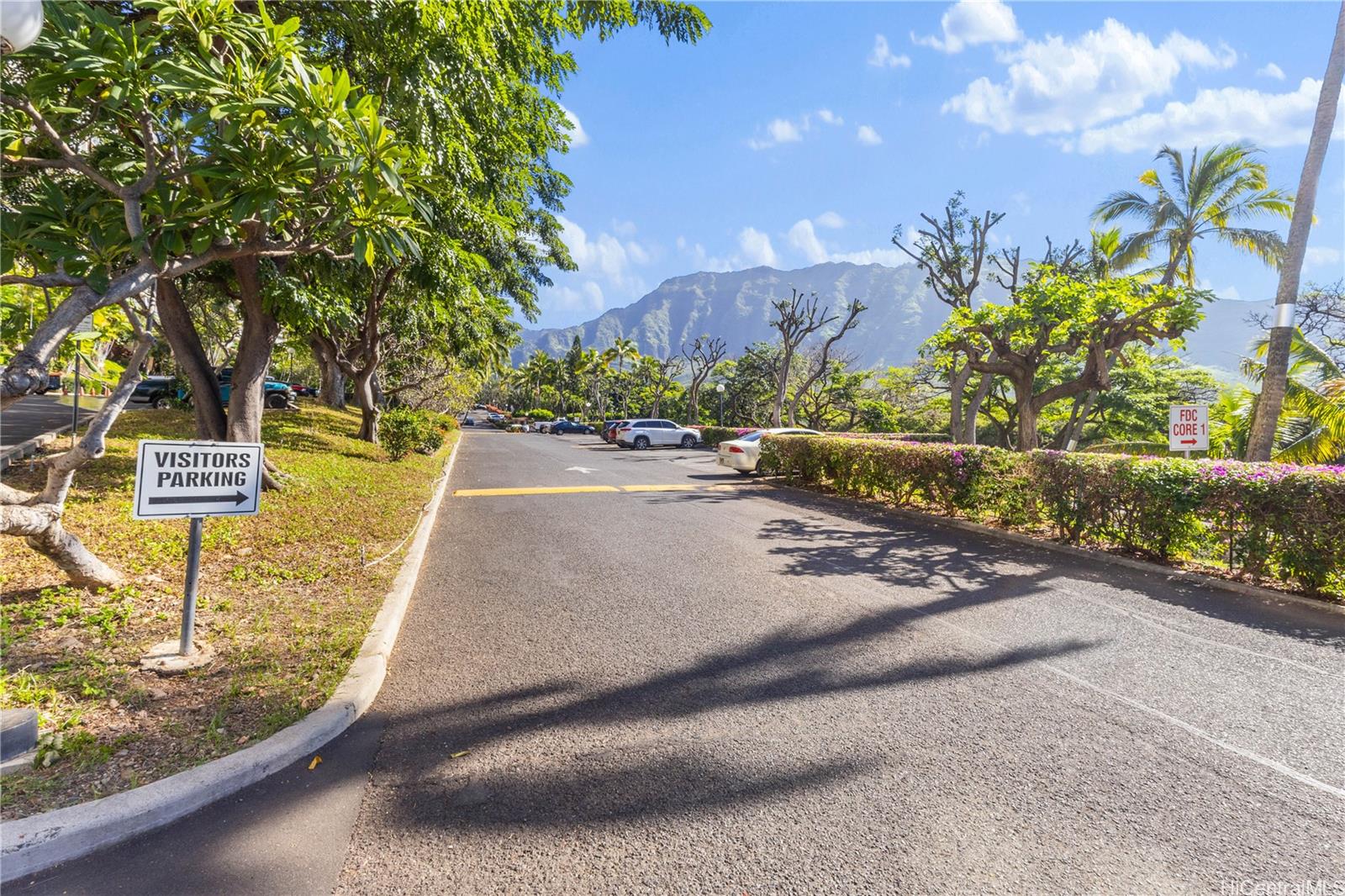 Makaha Valley Towers condo # B1108, Waianae, Hawaii - photo 20 of 20