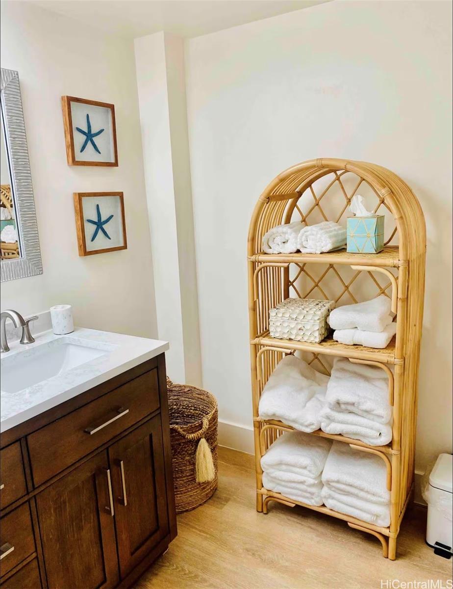 Makaha Valley Towers condo # B1206, Waianae, Hawaii - photo 17 of 25