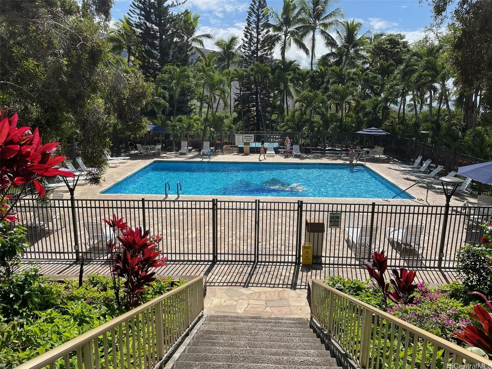 Makaha Valley Towers condo # B1406, Waianae, Hawaii - photo 4 of 10