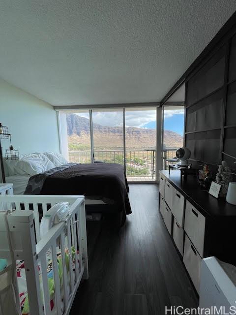 Makaha Valley Towers condo # B1406, Waianae, Hawaii - photo 9 of 10