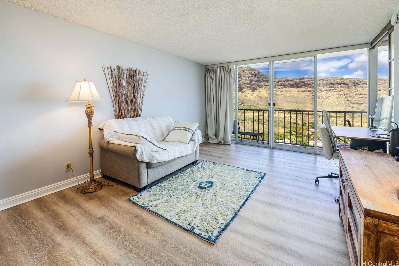 Makaha Valley Towers condo # B1605, Waianae, Hawaii - photo 2 of 25