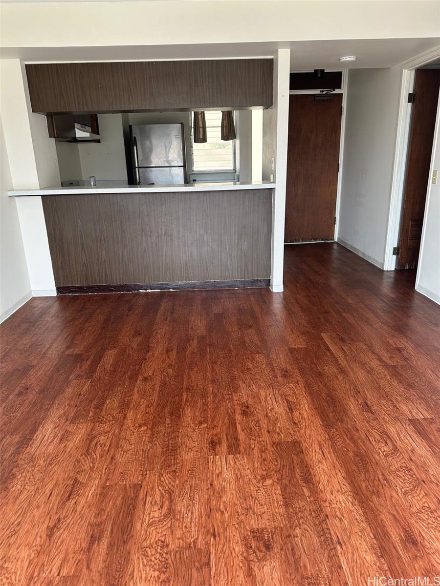 Makaha Valley Towers condo # B1606, Waianae, Hawaii - photo 5 of 15