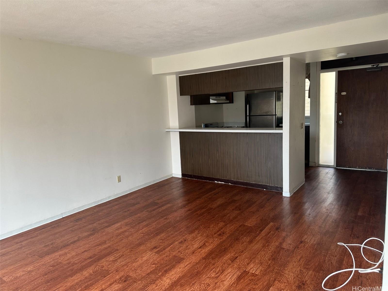 Makaha Valley Towers condo # B1606, Waianae, Hawaii - photo 6 of 15