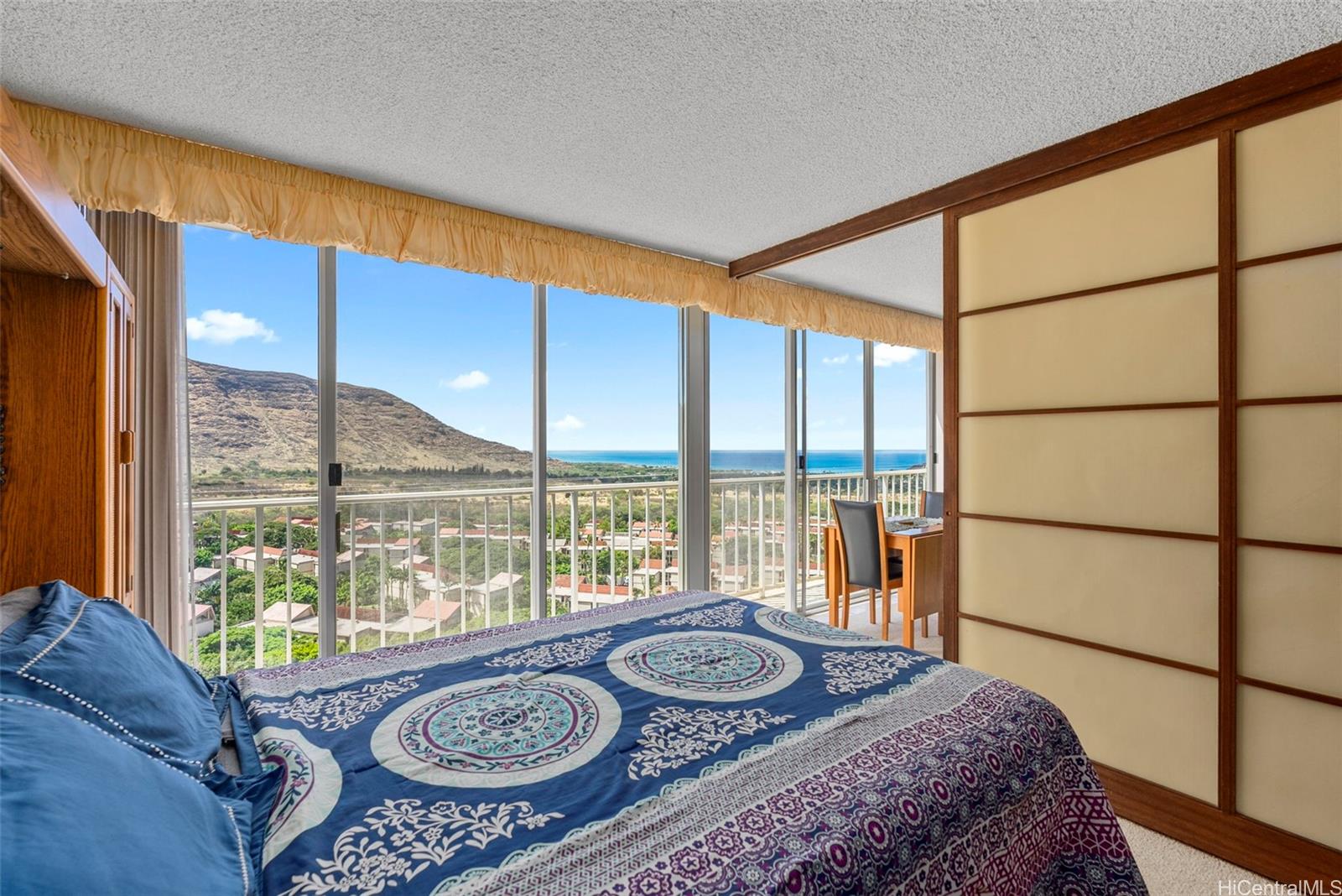 Makaha Valley Towers condo # C1210, Waianae, Hawaii - photo 8 of 25