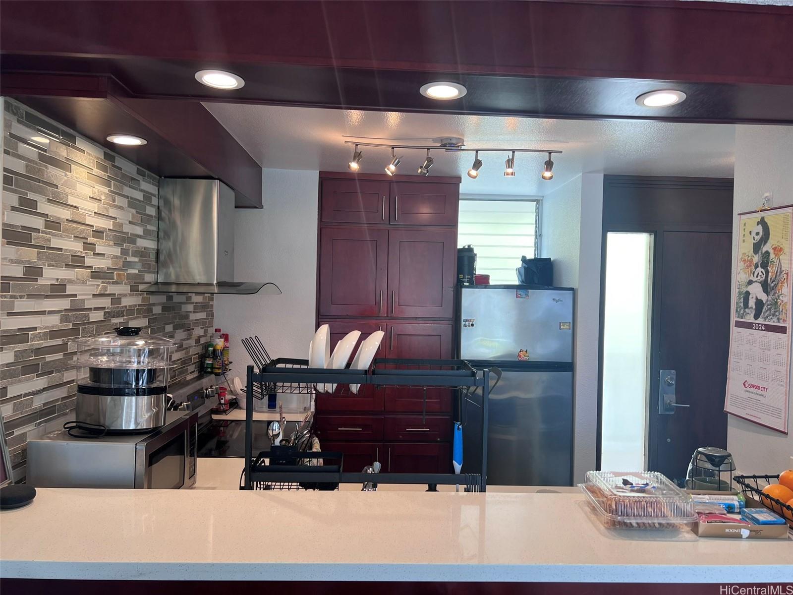 Makaha Valley Towers condo # C1310, Waianae, Hawaii - photo 11 of 22