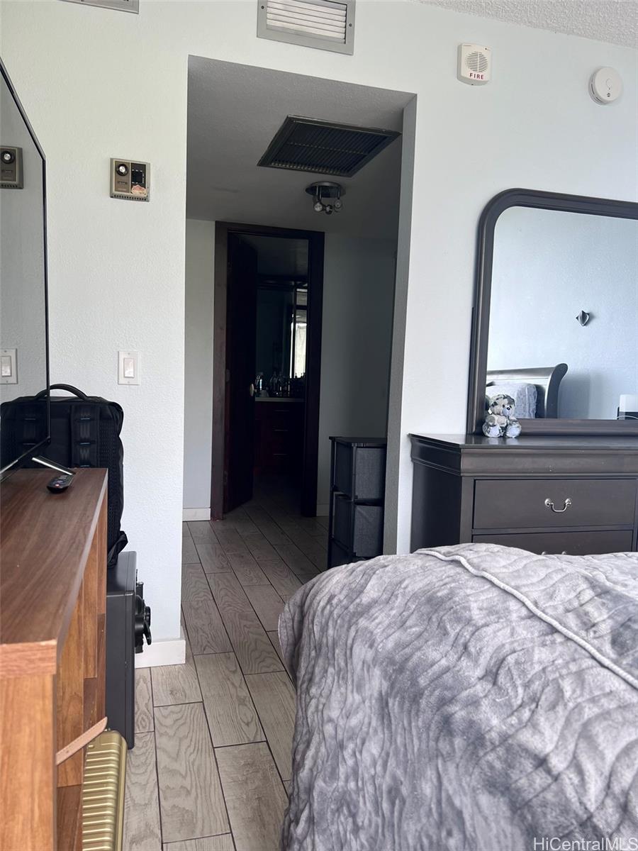 Makaha Valley Towers condo # C1310, Waianae, Hawaii - photo 16 of 22