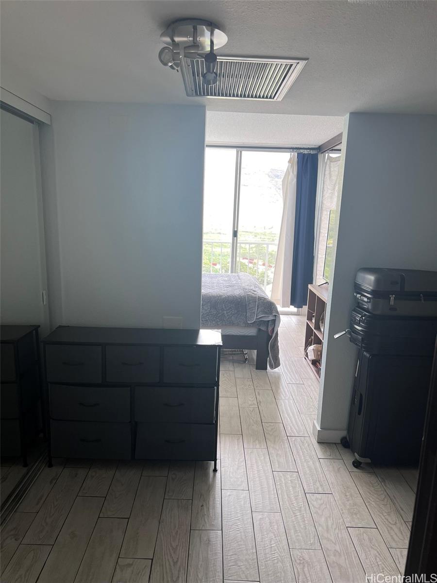 Makaha Valley Towers condo # C1310, Waianae, Hawaii - photo 17 of 22