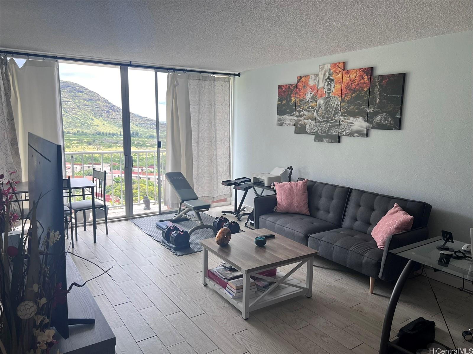 Makaha Valley Towers condo # C1310, Waianae, Hawaii - photo 7 of 22