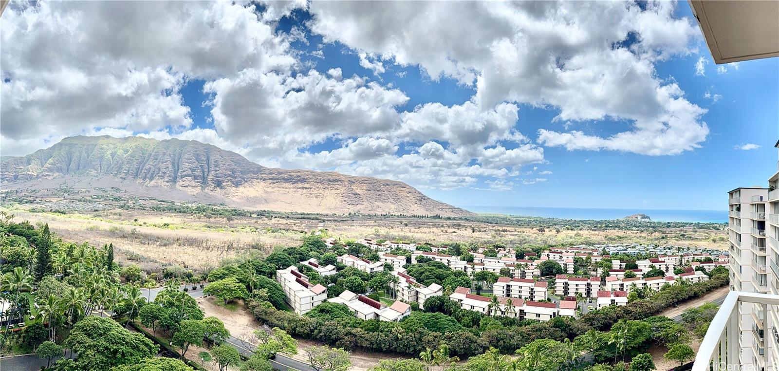 Makaha Valley Towers condo # C1609, Waianae, Hawaii - photo 15 of 19
