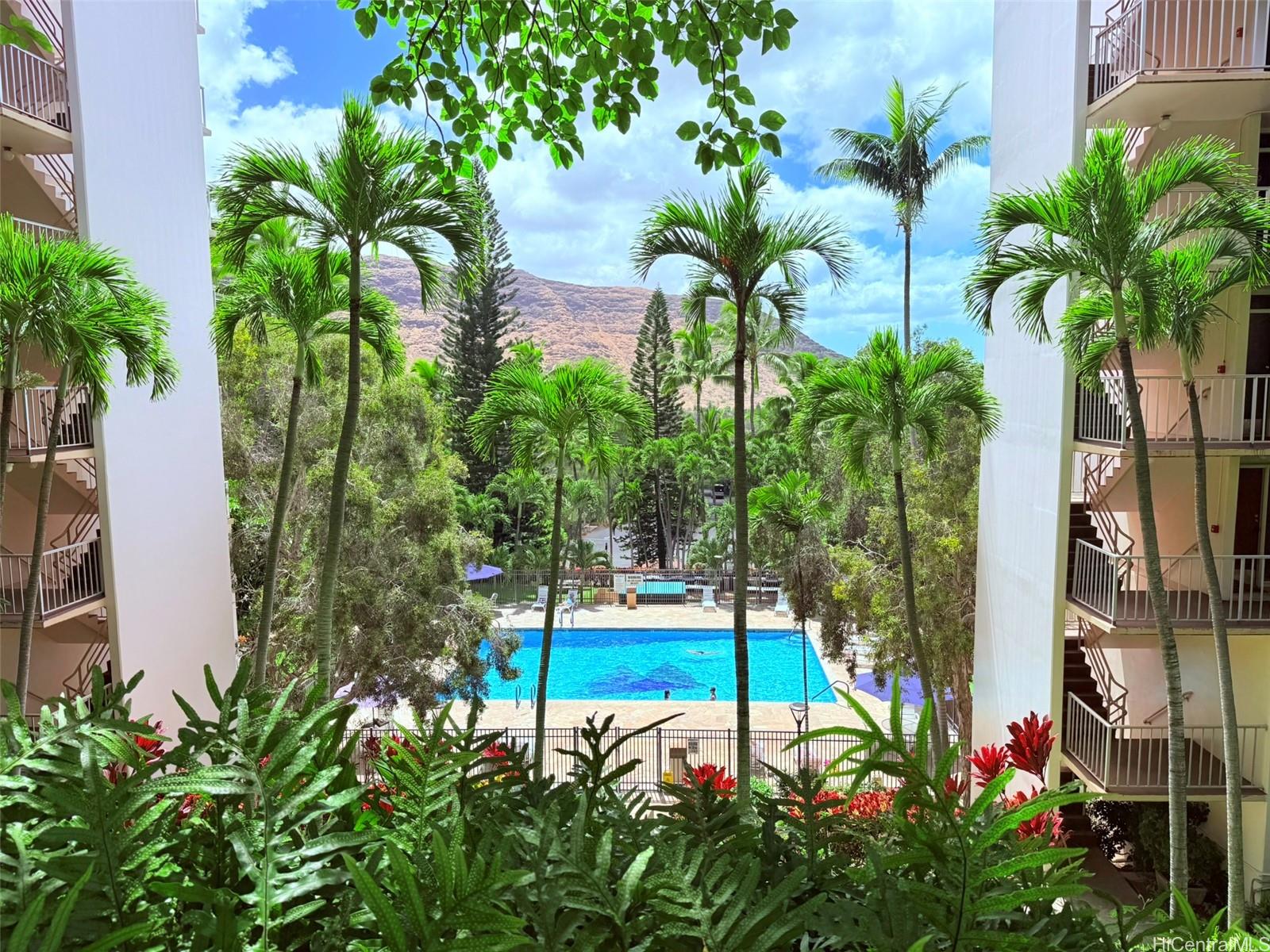 Makaha Valley Towers condo # C1609, Waianae, Hawaii - photo 18 of 19