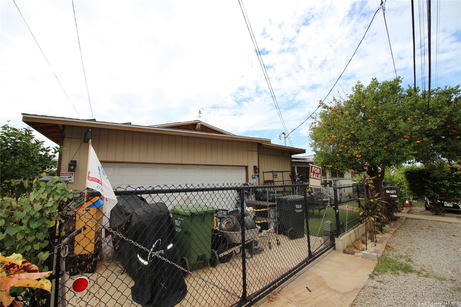 84-683  Lahaina Street Makaha, Leeward home - photo 2 of 20