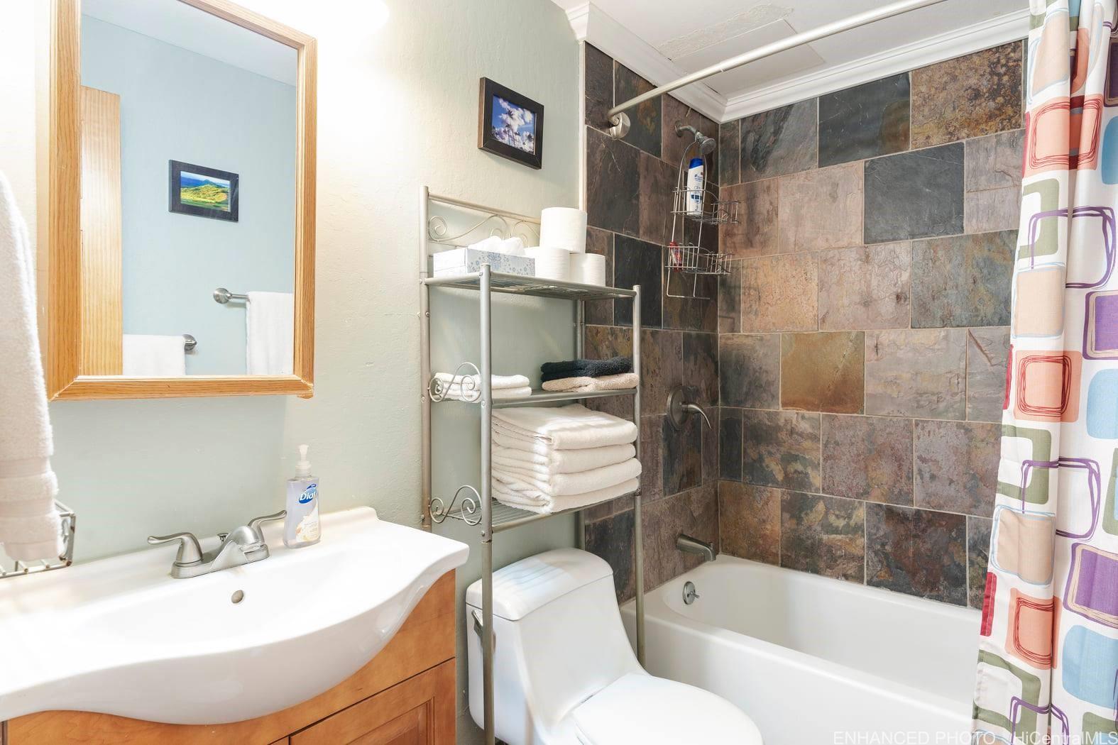 Makaha Valley Pltn condo # 130A, Waianae, Hawaii - photo 2 of 19