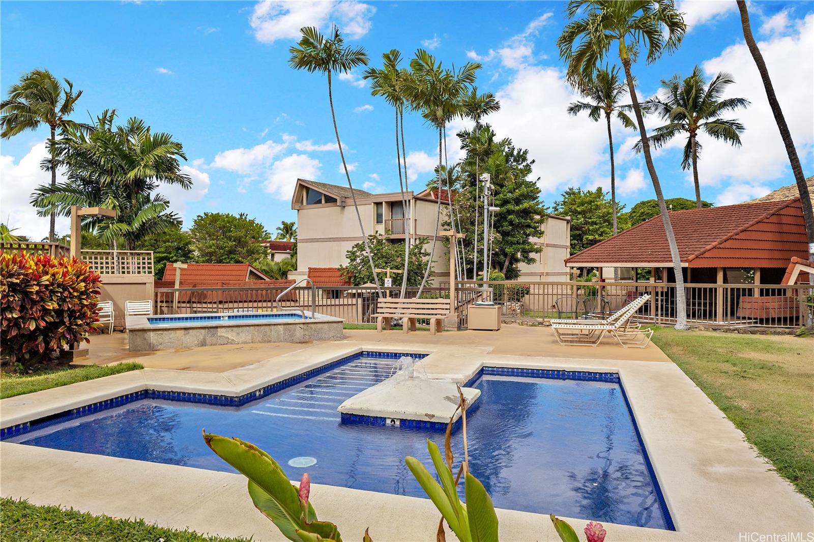 Makaha Valley Pltn condo # 27122C, Waianae, Hawaii - photo 15 of 18