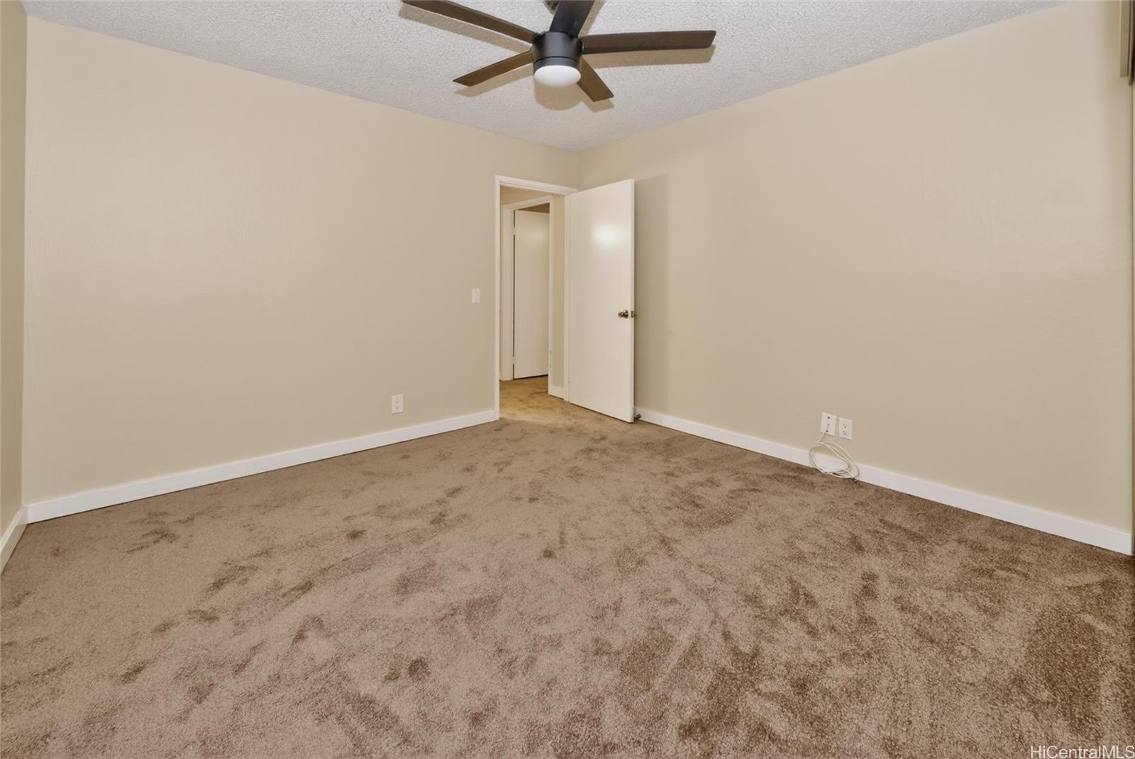 84-688 Ala Mahiku Street townhouse # 157A, Waianae, Hawaii - photo 5 of 22