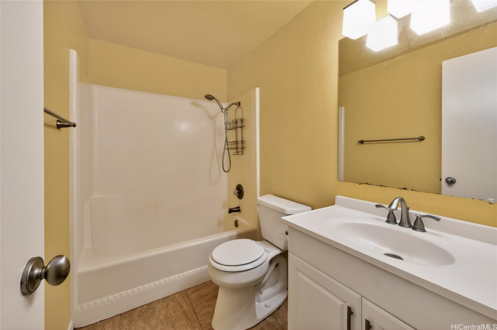 84-688 Ala Mahiku Street townhouse # 157A, Waianae, Hawaii - photo 6 of 22