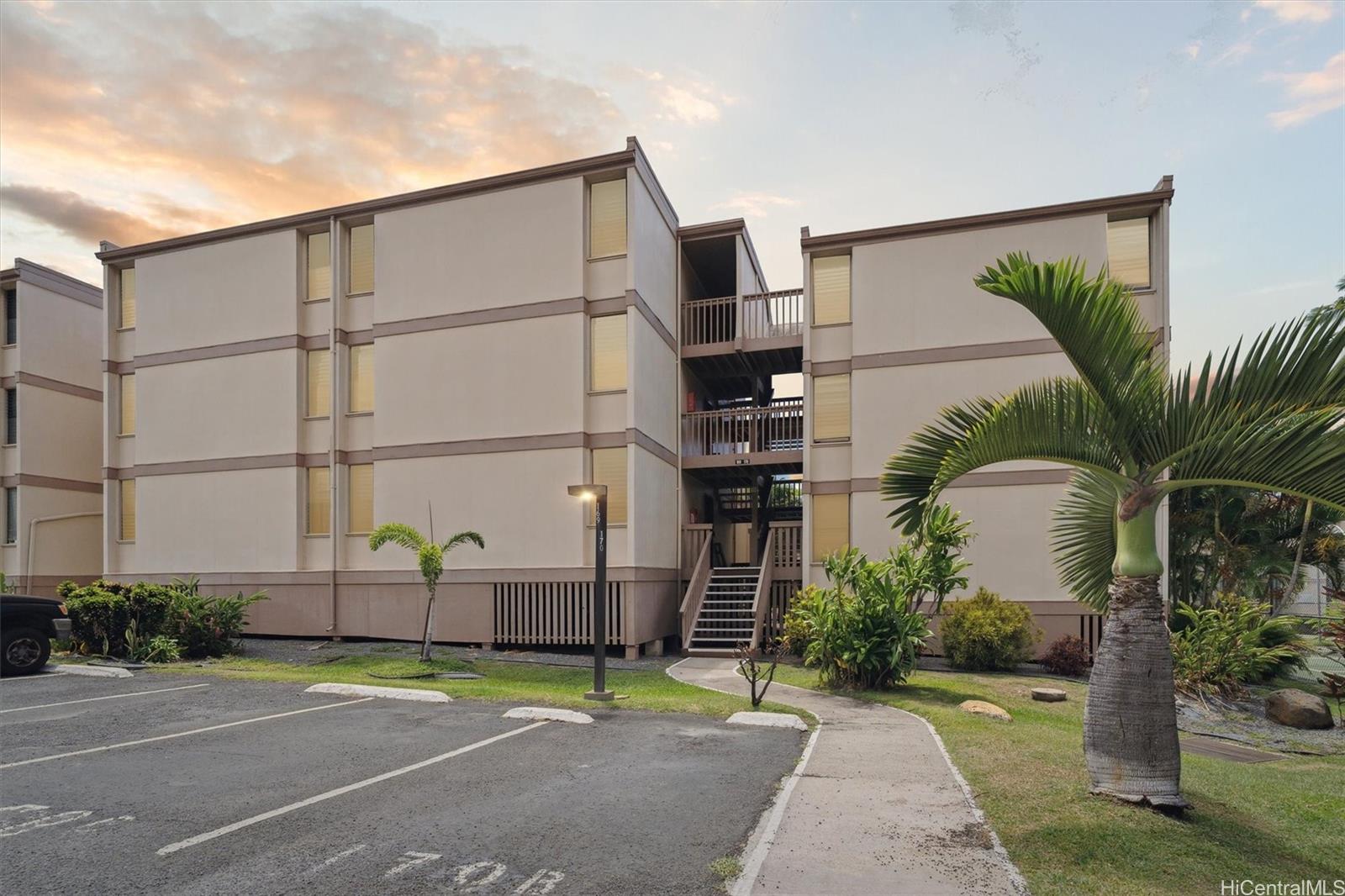 Makaha Valley Pltn condo # 169A, Waianae, Hawaii - photo 2 of 14