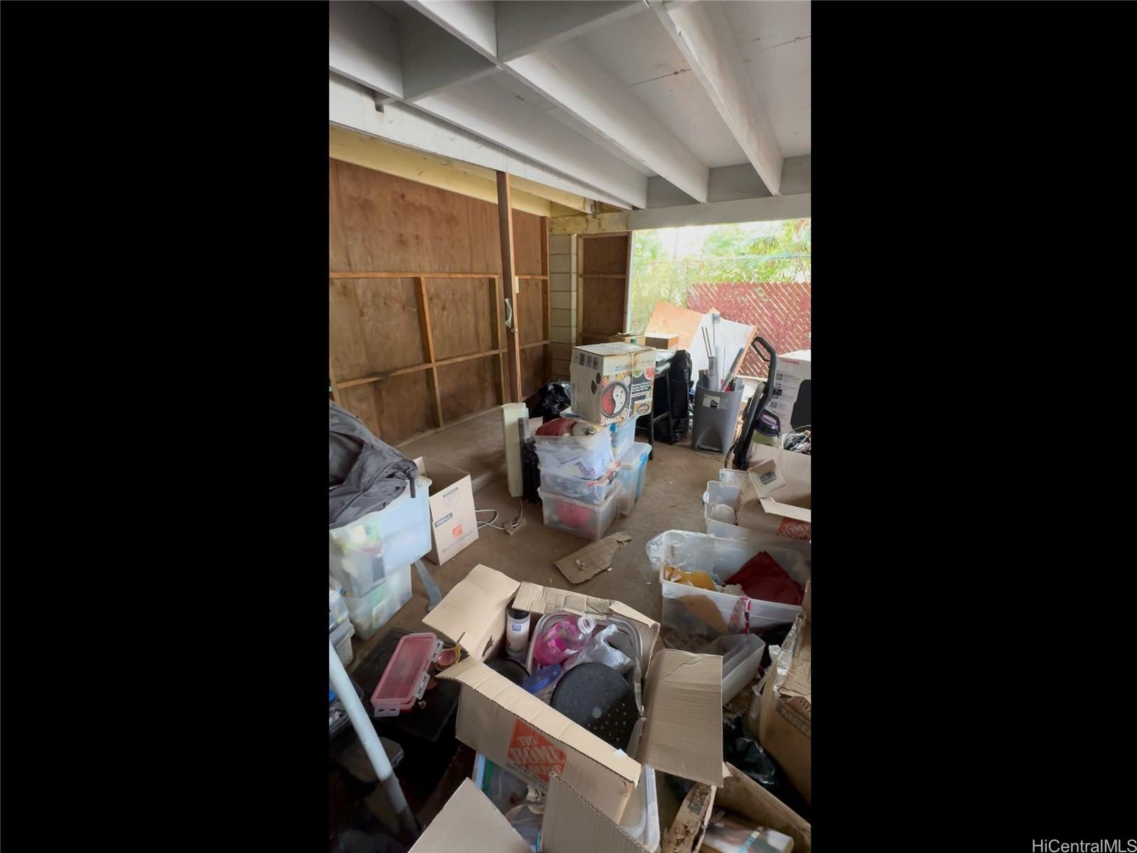 84-705  Lahaina Street Makaha, Leeward home - photo 3 of 25