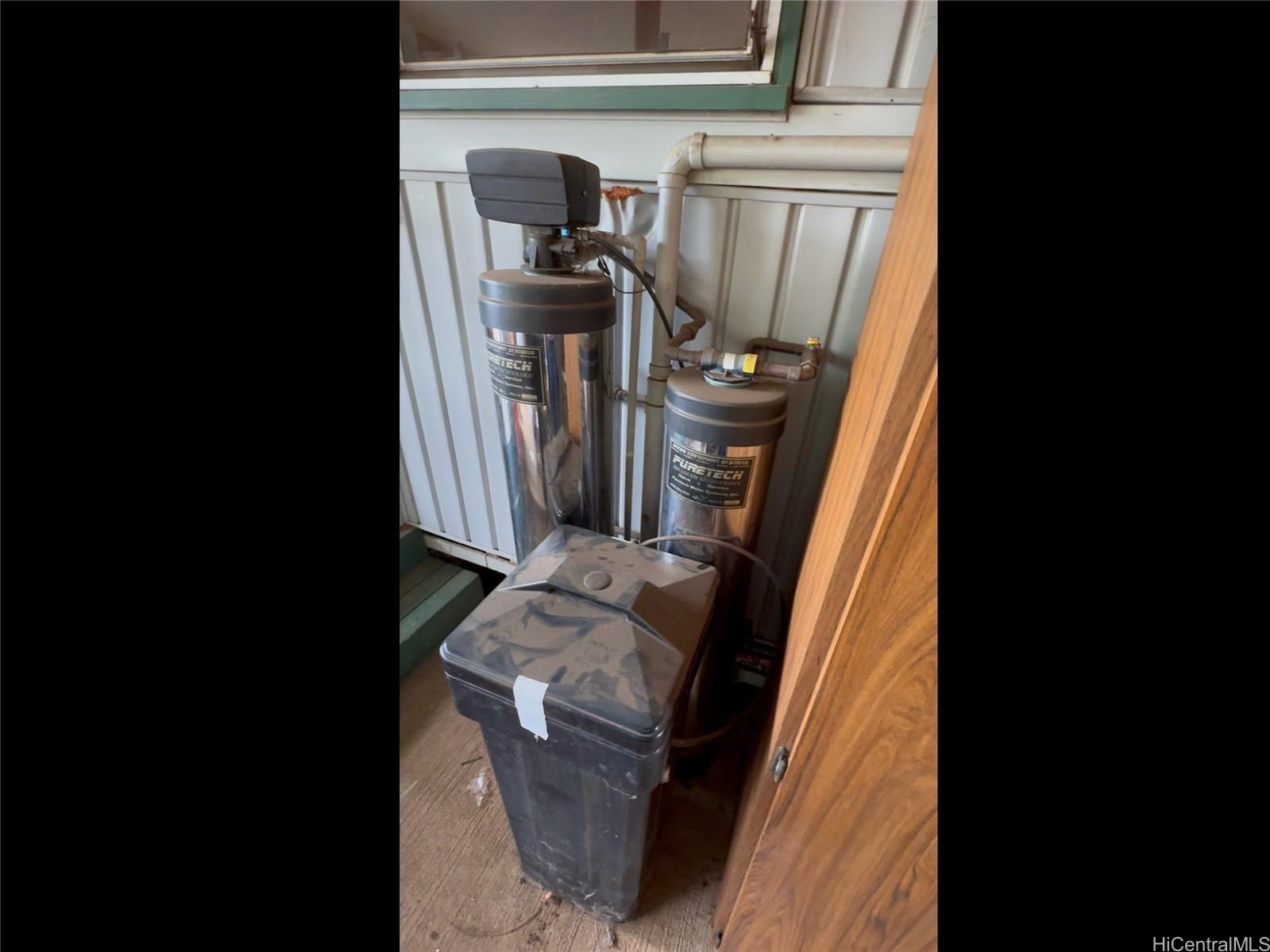 84-705  Lahaina Street Makaha, Leeward home - photo 4 of 25