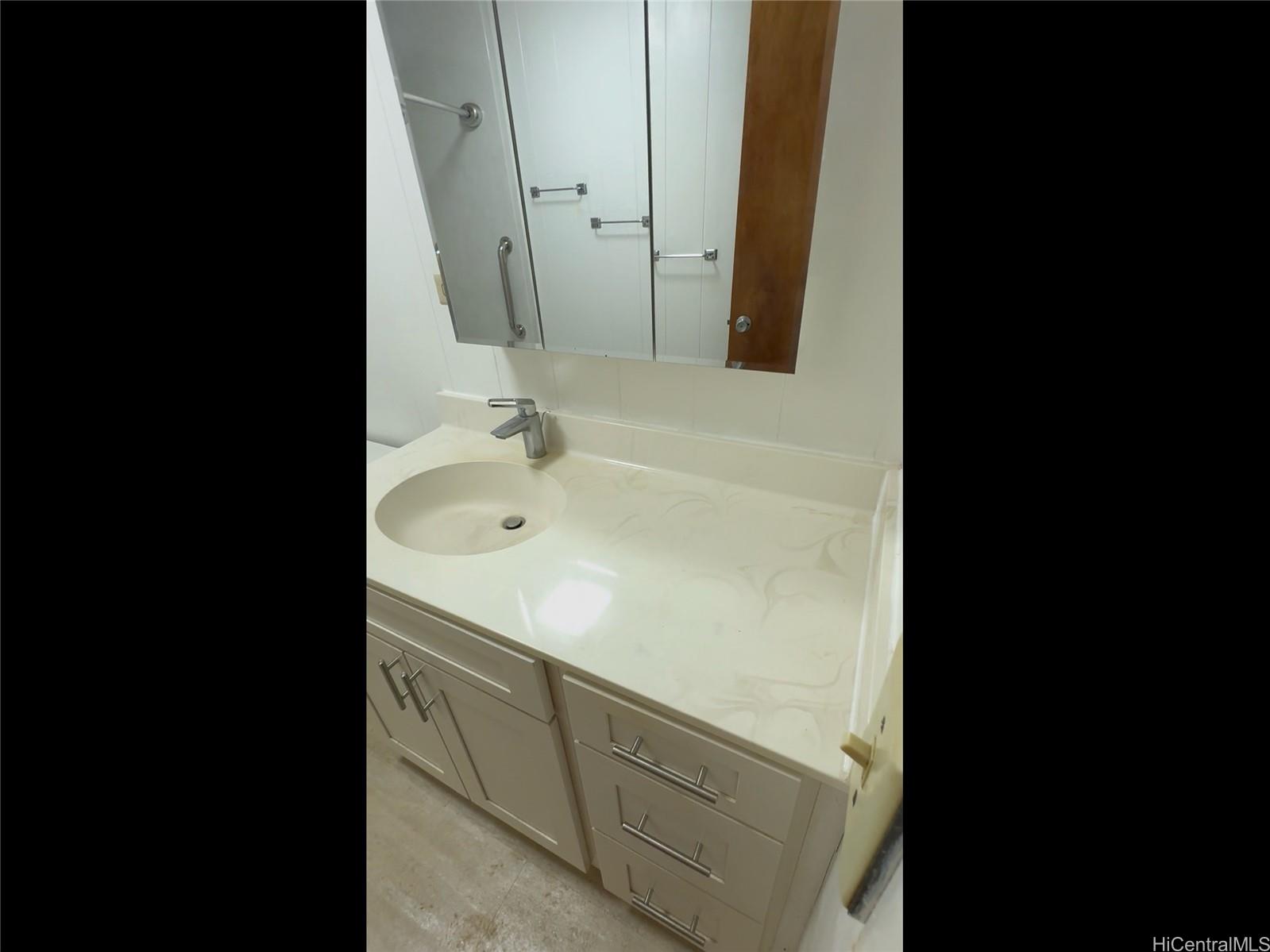 84-705  Lahaina Street Makaha, Leeward home - photo 8 of 25