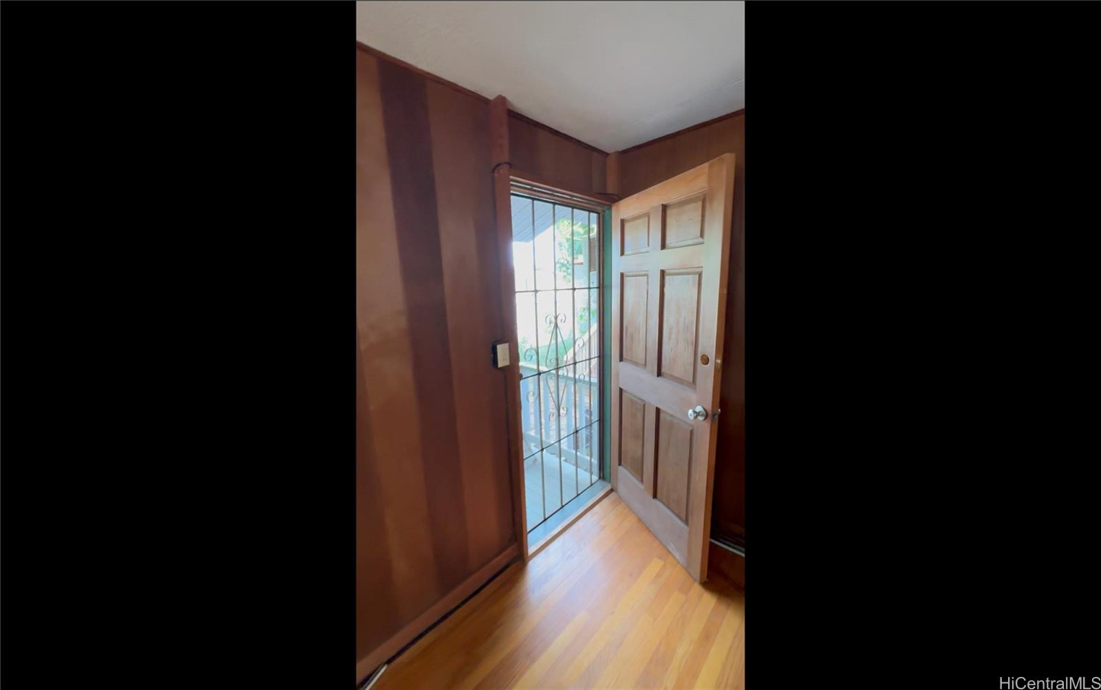 84-705  Lahaina Street Makaha, Leeward home - photo 10 of 25