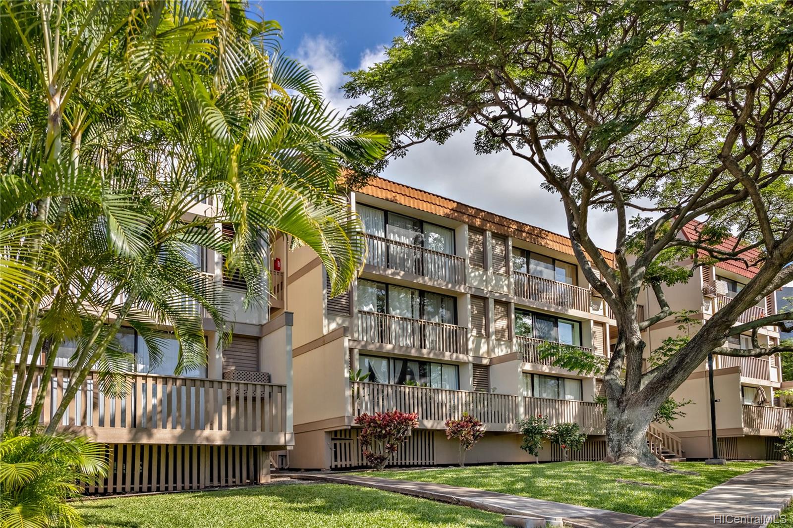 Makaha Valley Pltn 101B, 84707 Kiana Place, Waianae Makaha condo
