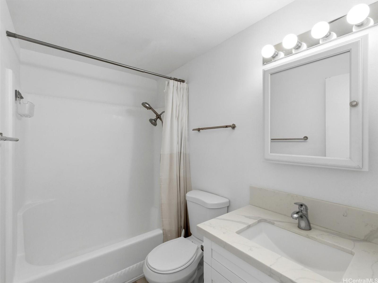 Makaha Valley Pltn condo # 107B, Waianae, Hawaii - photo 16 of 24