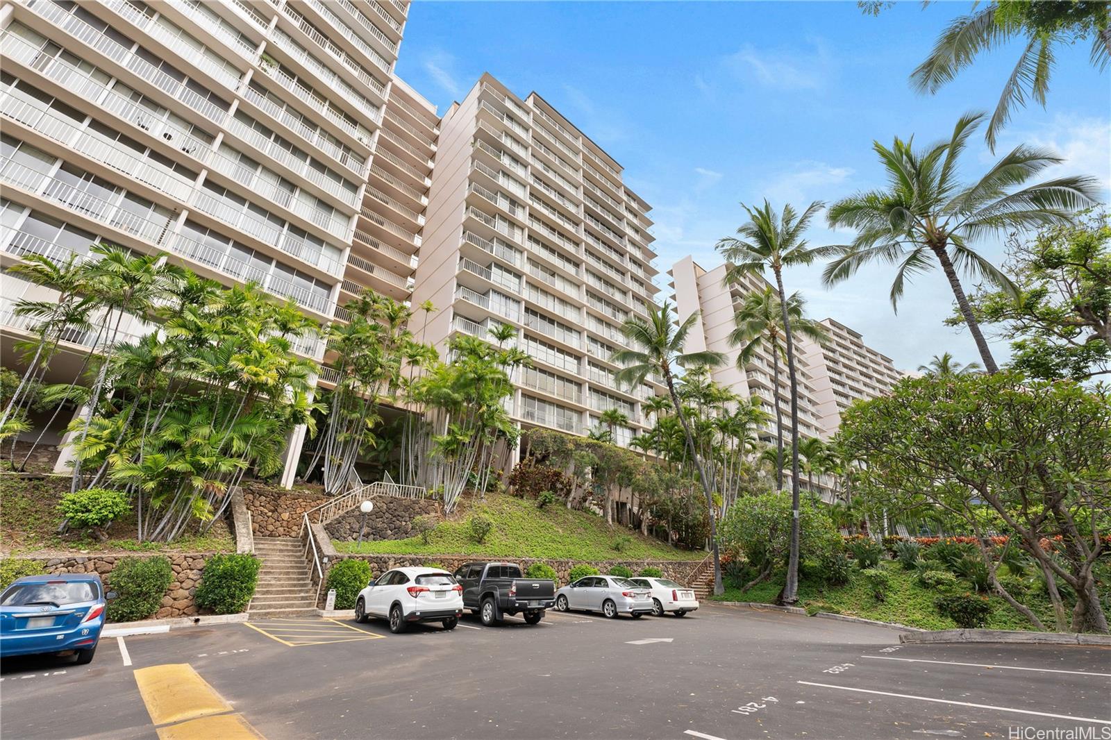 Makaha Valley Towers condo # 1120, Waianae, Hawaii - photo 20 of 22