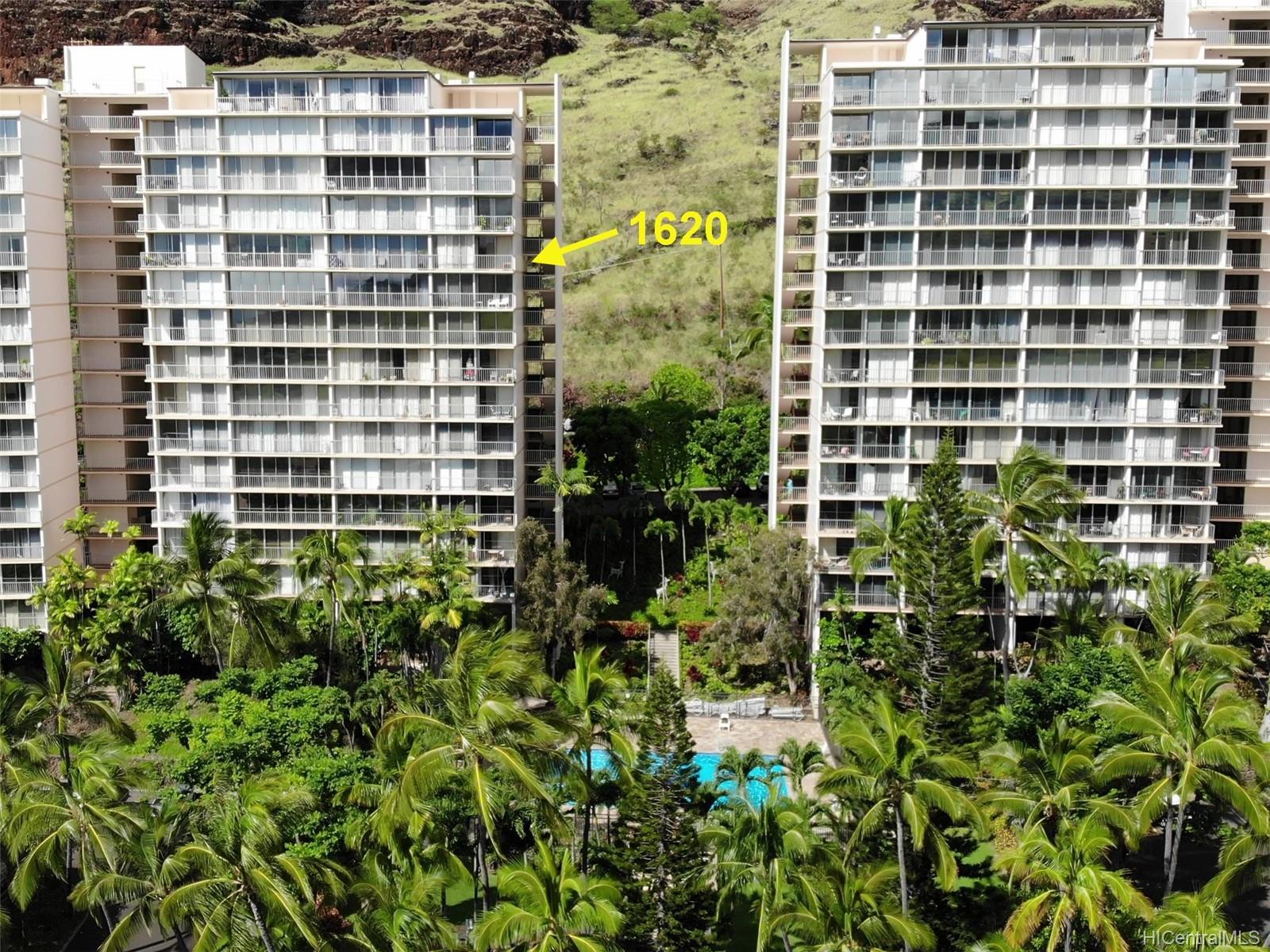 Makaha Valley Towers condo # 1620, Waianae, Hawaii - photo 2 of 14