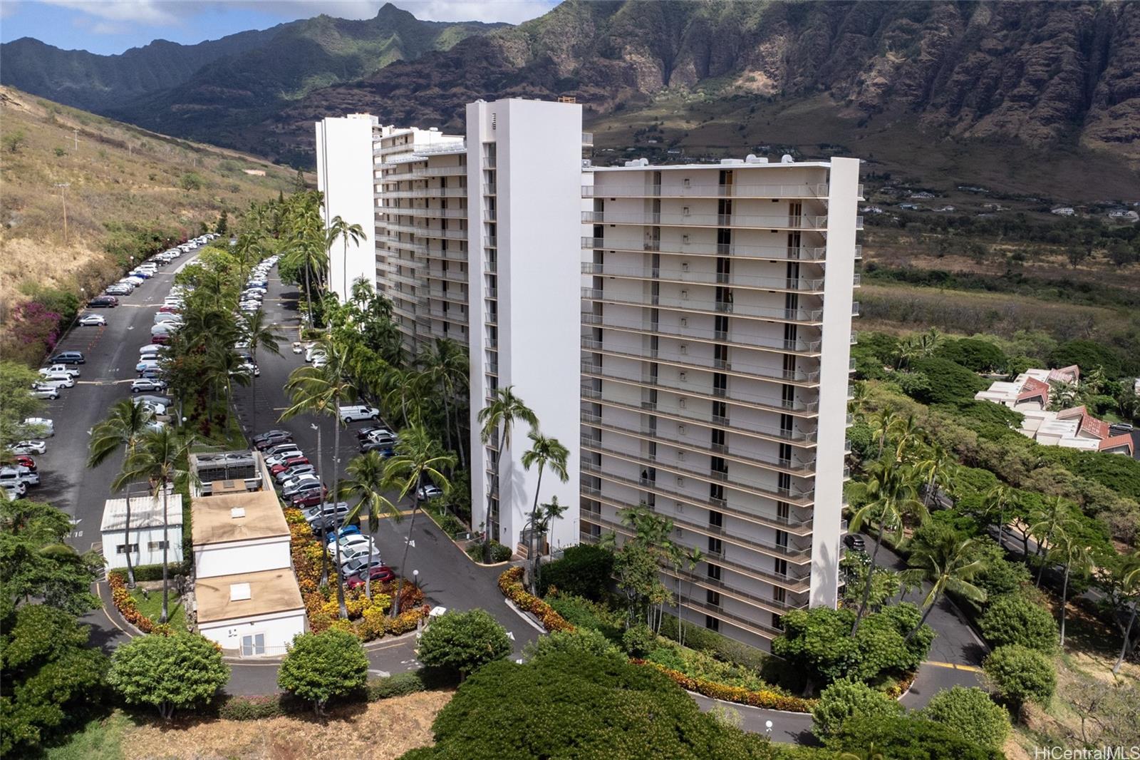Makaha Valley Towers condos for sale in Makaha Oahu