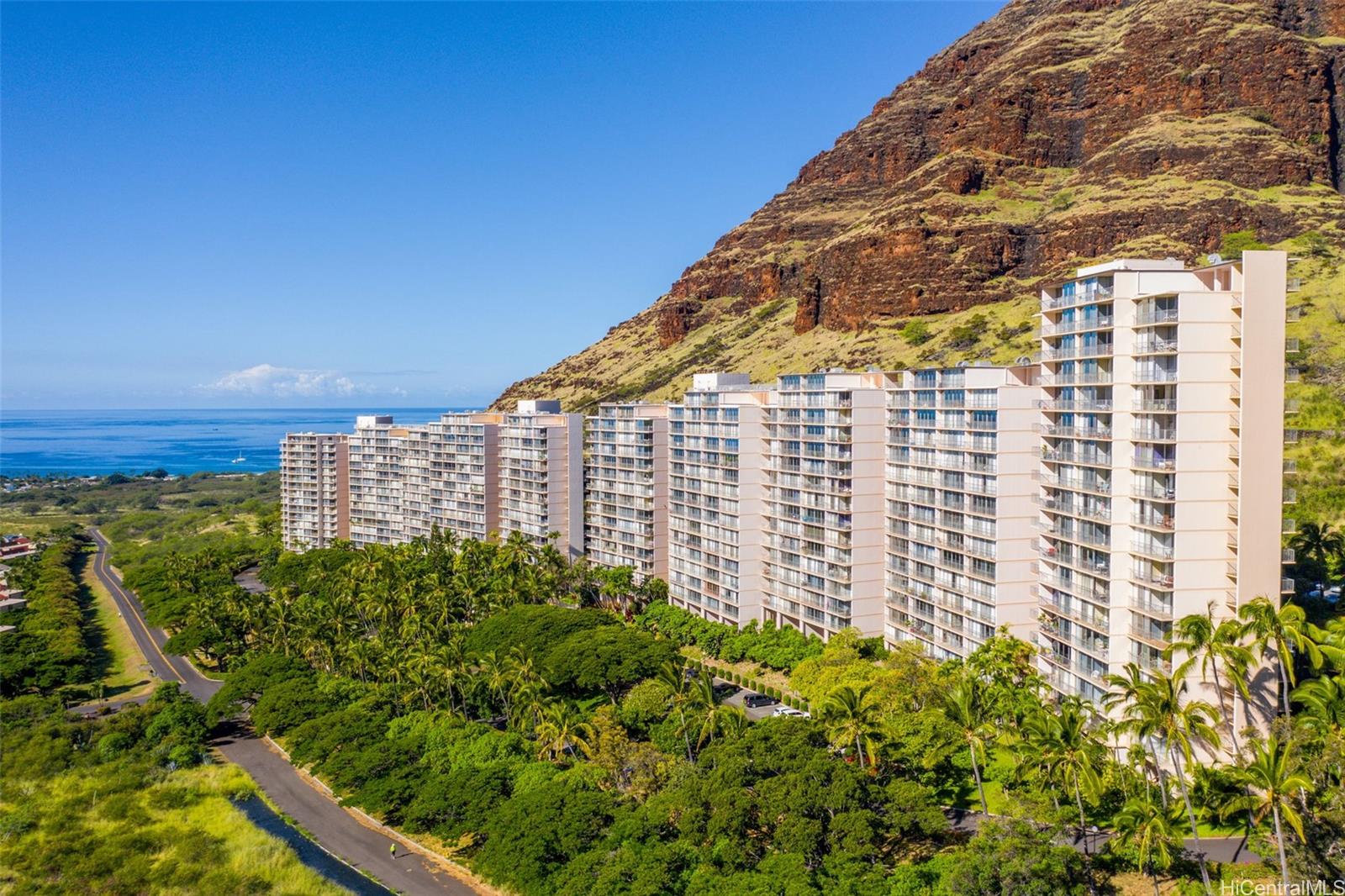 Makaha Valley Towers condo # D1016, Waianae, Hawaii - photo 24 of 25