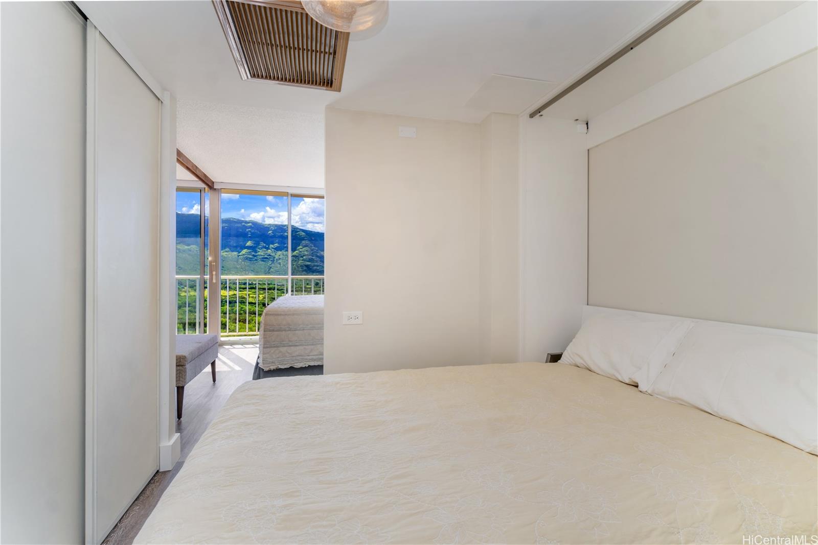 Makaha Valley Towers condo # D1315, Waianae, Hawaii - photo 15 of 25