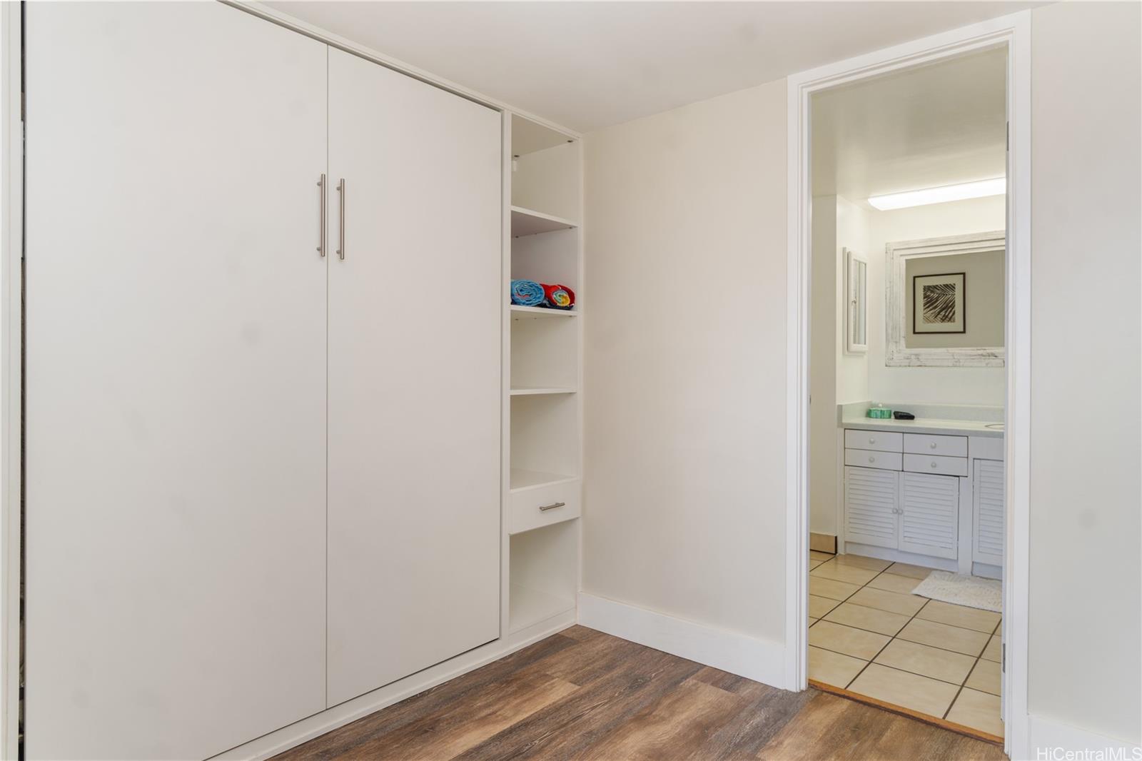 Makaha Valley Towers condo # D1315, Waianae, Hawaii - photo 16 of 25