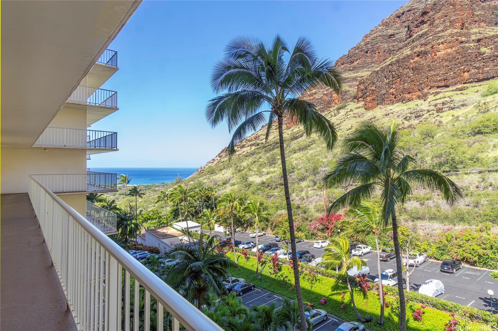 Makaha Valley Towers condo # D1315, Waianae, Hawaii - photo 20 of 25