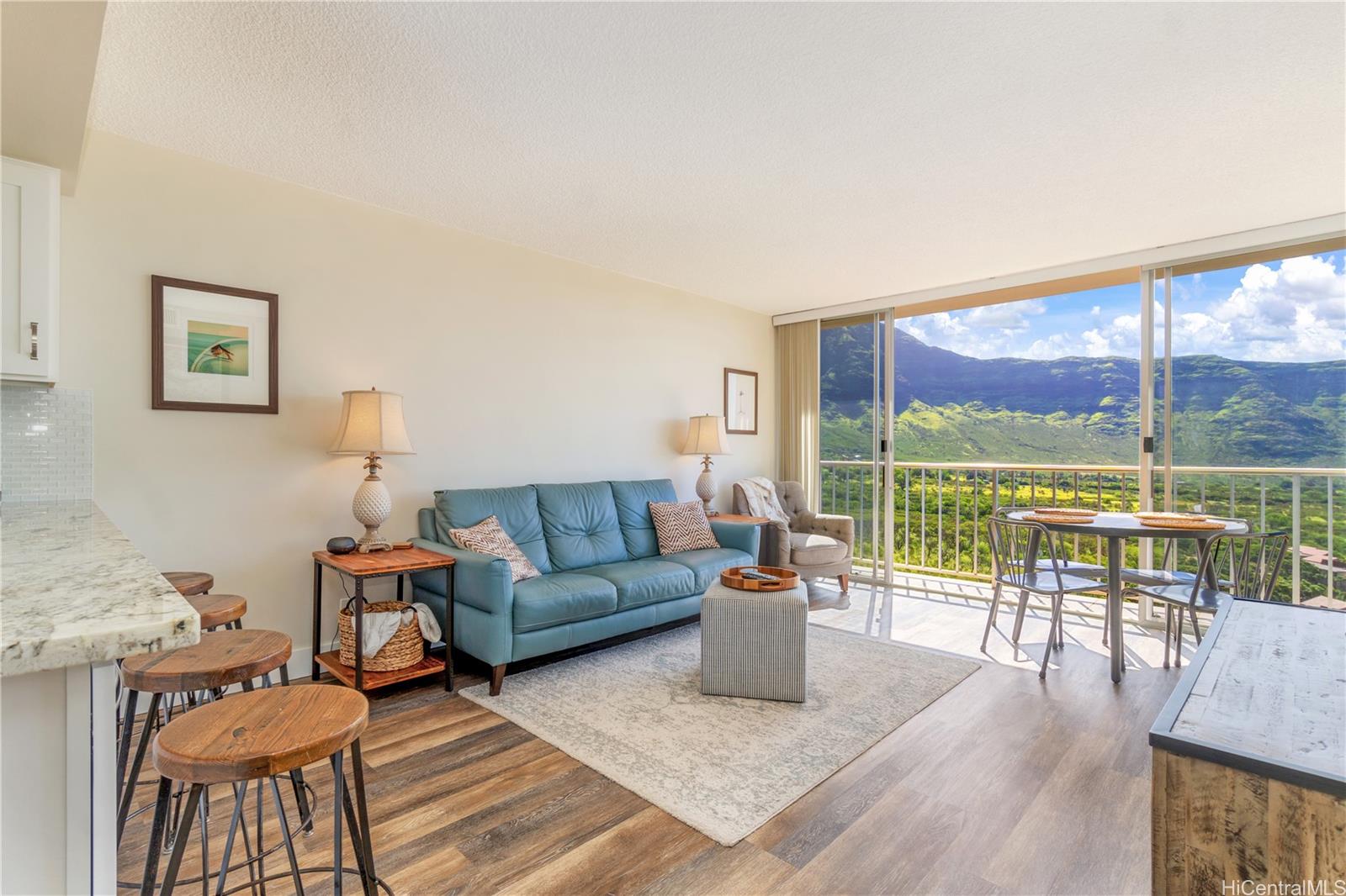 Makaha Valley Towers condo # D1315, Waianae, Hawaii - photo 4 of 25