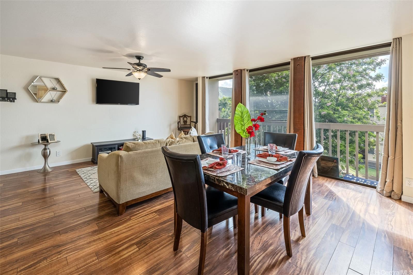 Makaha Valley Pltn condo # 21/94B, Waianae, Hawaii - photo 2 of 8