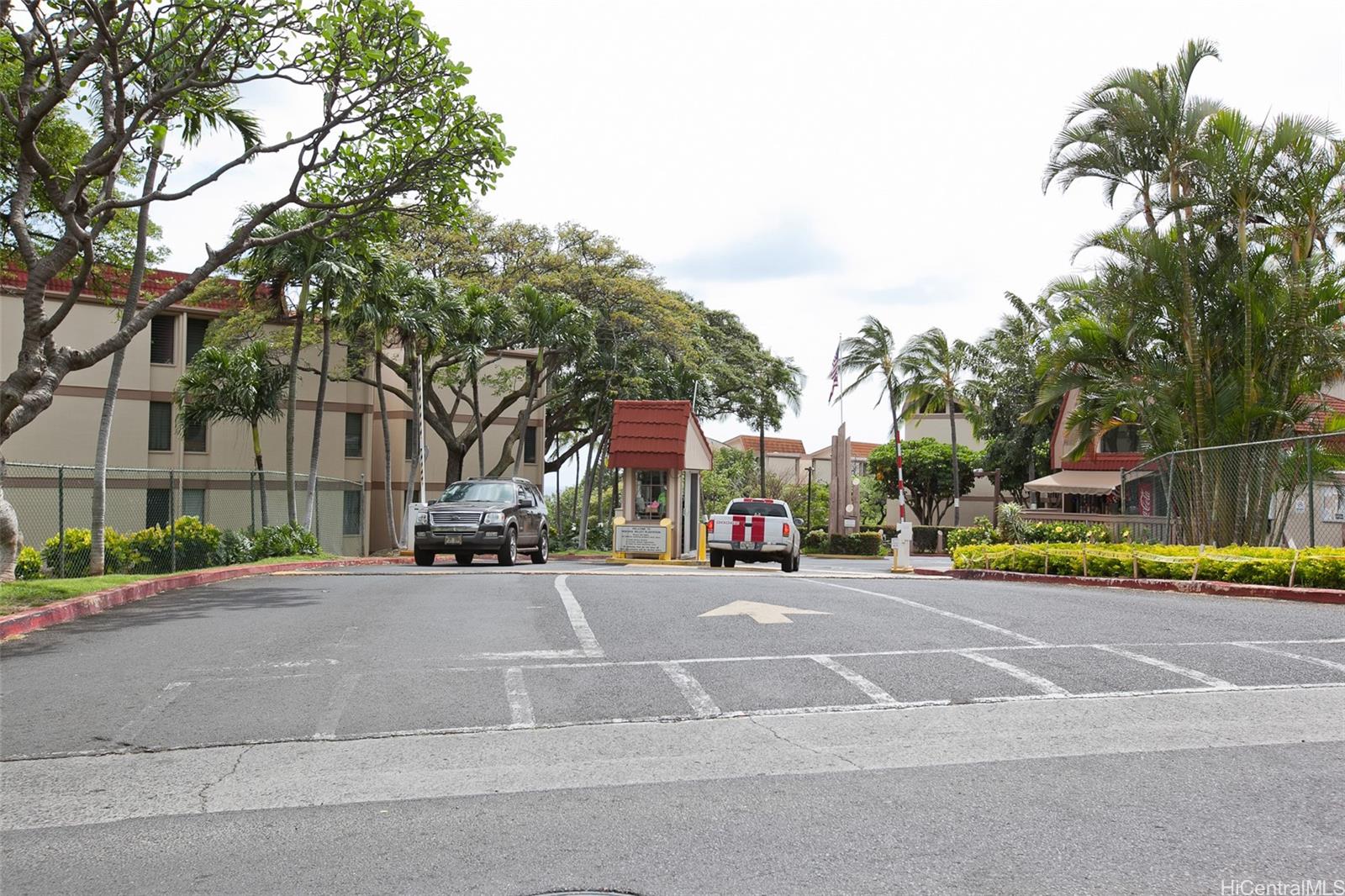 Makaha Valley Pltn condo # 21/97C, Waianae, Hawaii - photo 21 of 25