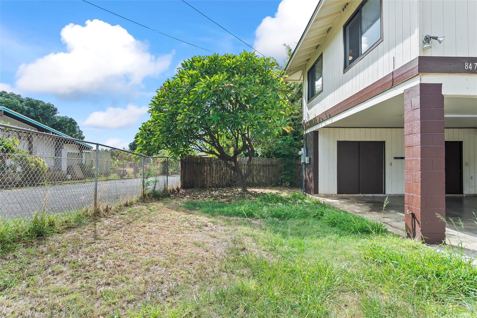 84-725  Hanalei Street Makaha, Leeward home - photo 20 of 25