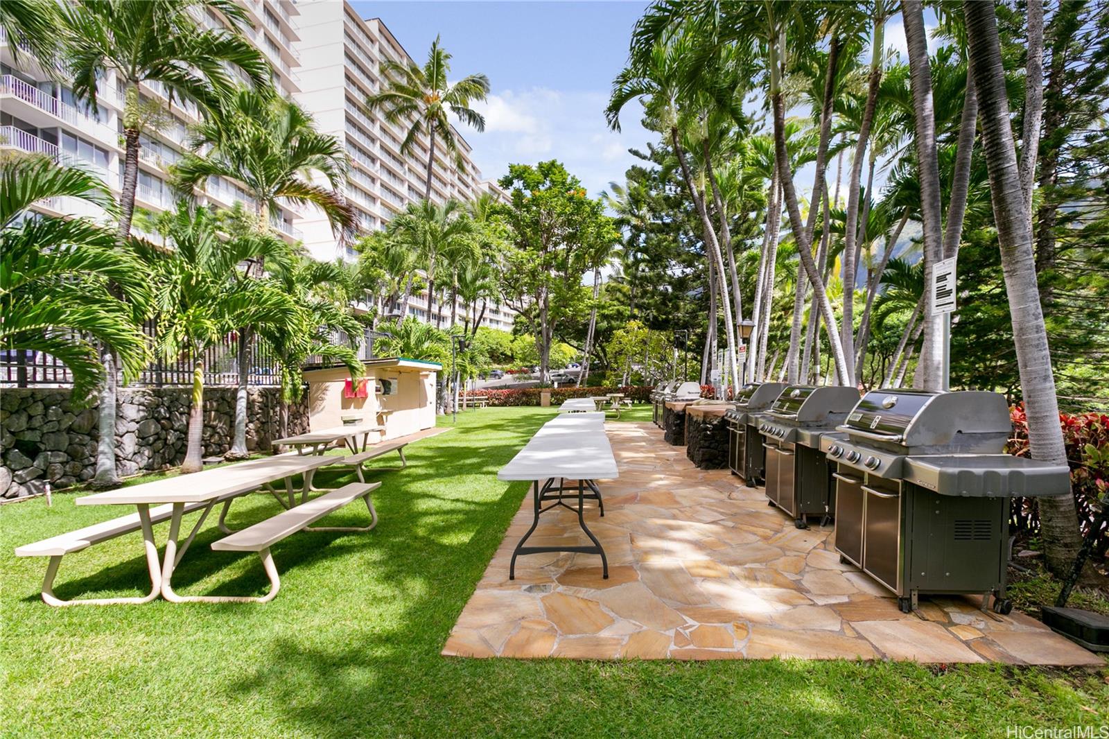 Makaha Valley Towers condo # 1330, Waianae, Hawaii - photo 14 of 14