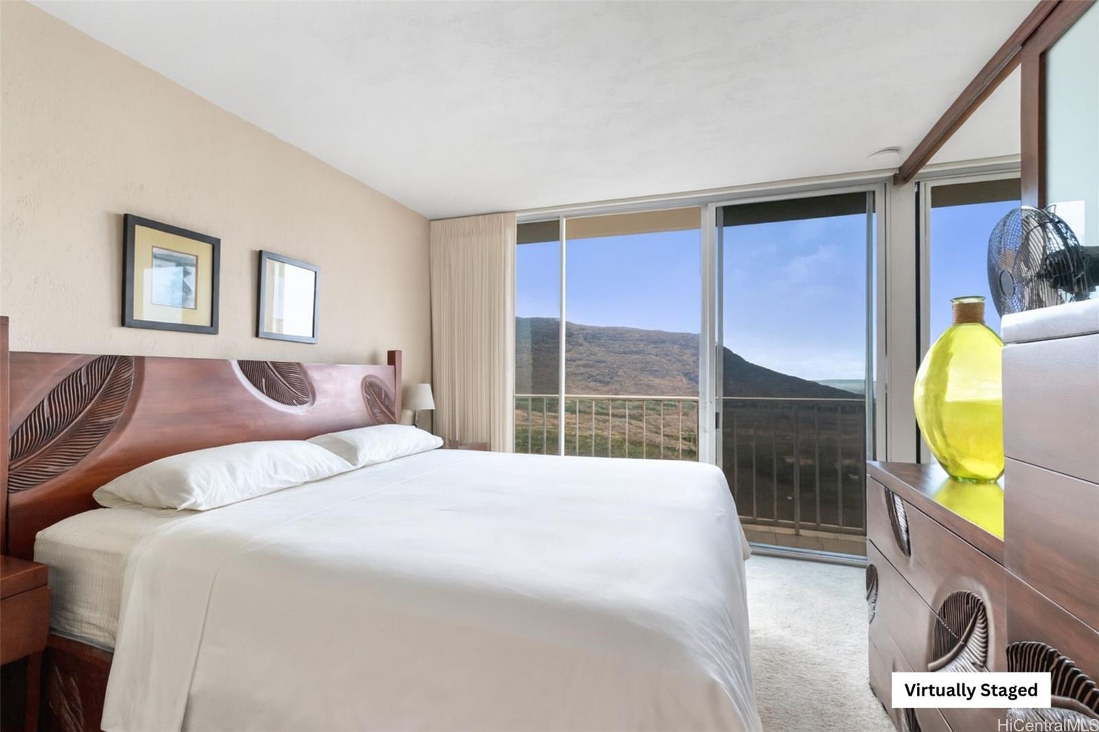 Makaha Valley Towers condo # 1330, Waianae, Hawaii - photo 10 of 14