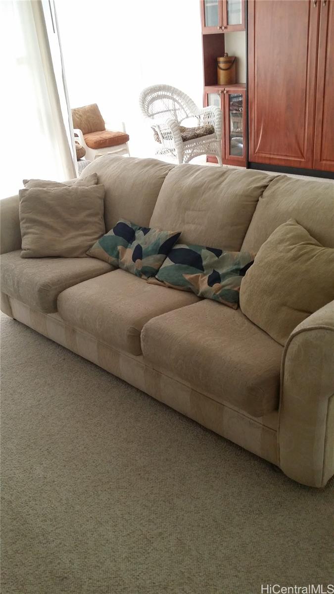 Makaha Valley Towers condo # 324, Waianae, Hawaii - photo 3 of 11