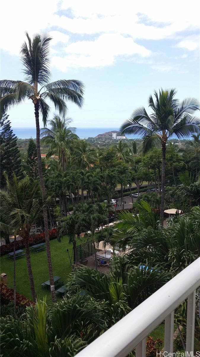 Makaha Valley Towers condo # 324, Waianae, Hawaii - photo 7 of 11