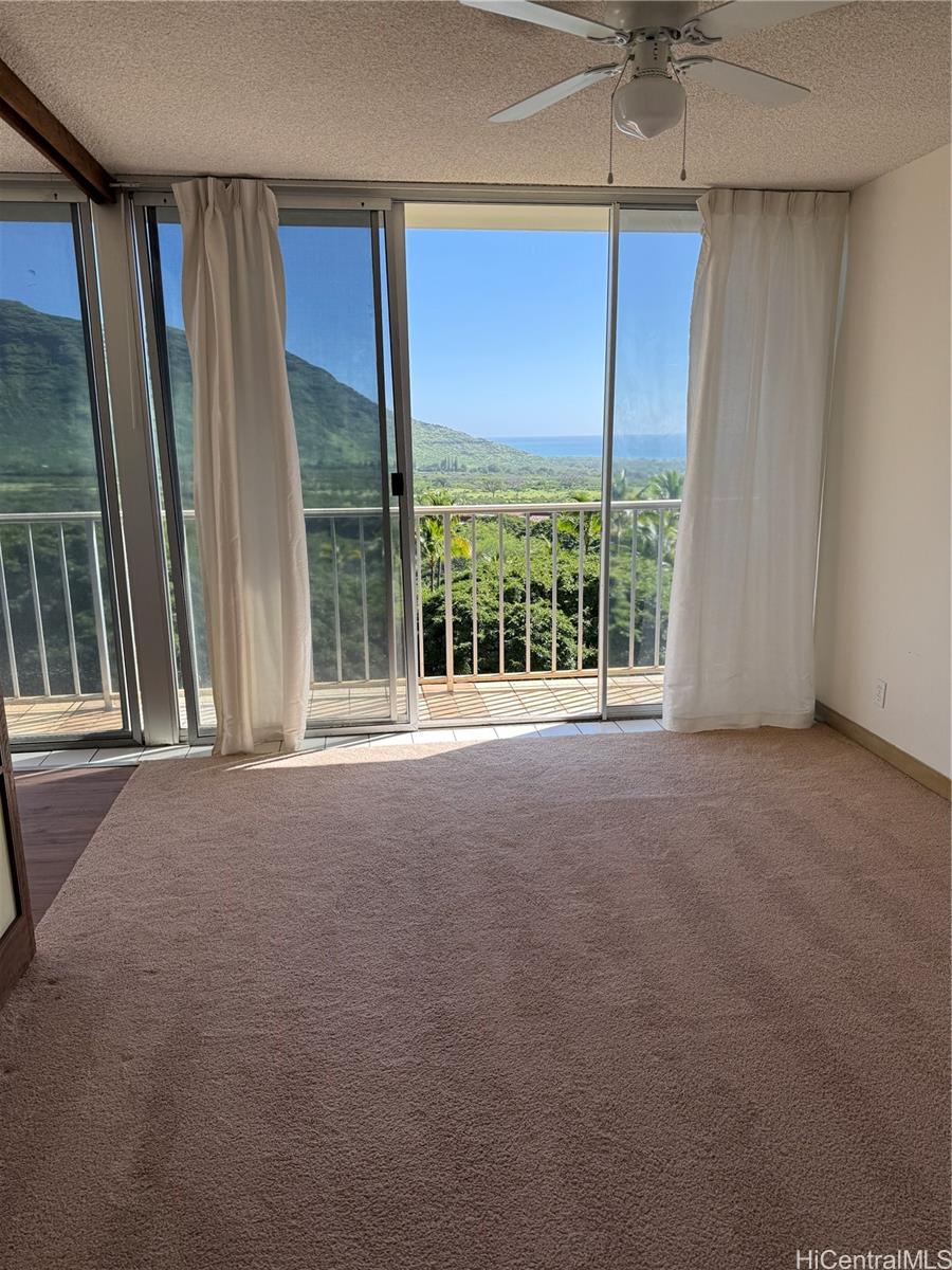 Makaha Valley Towers condo # 427, Waianae, Hawaii - photo 4 of 16