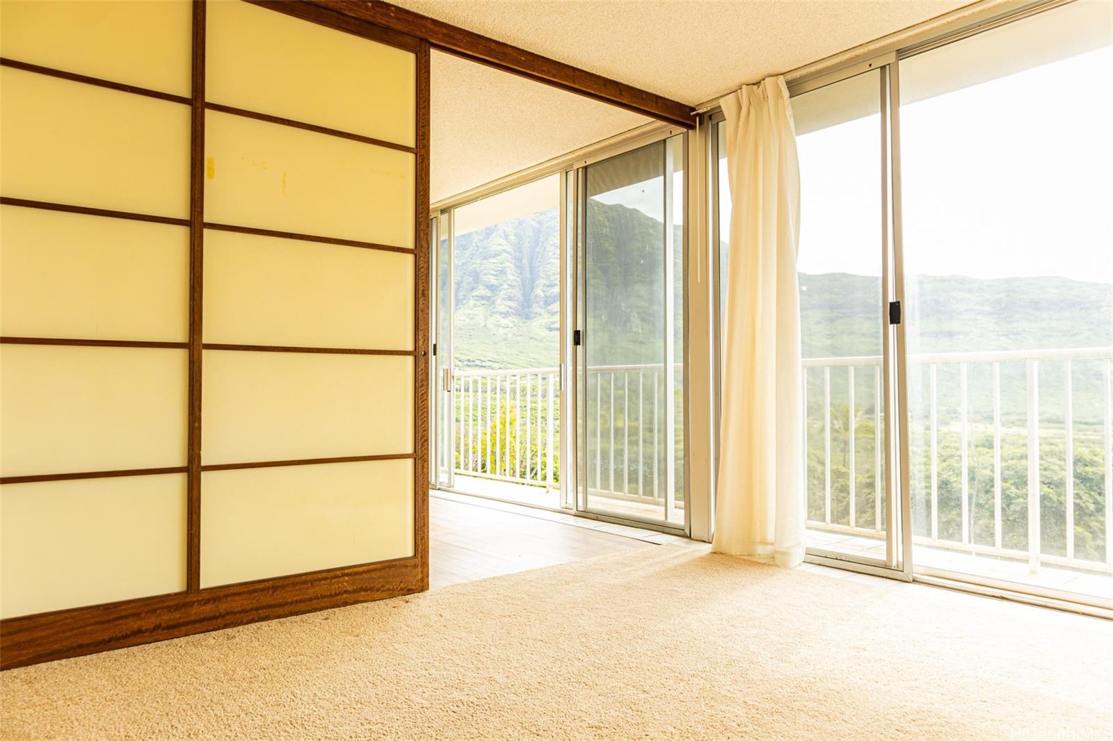 Makaha Valley Towers condo # 427, Waianae, Hawaii - photo 5 of 16