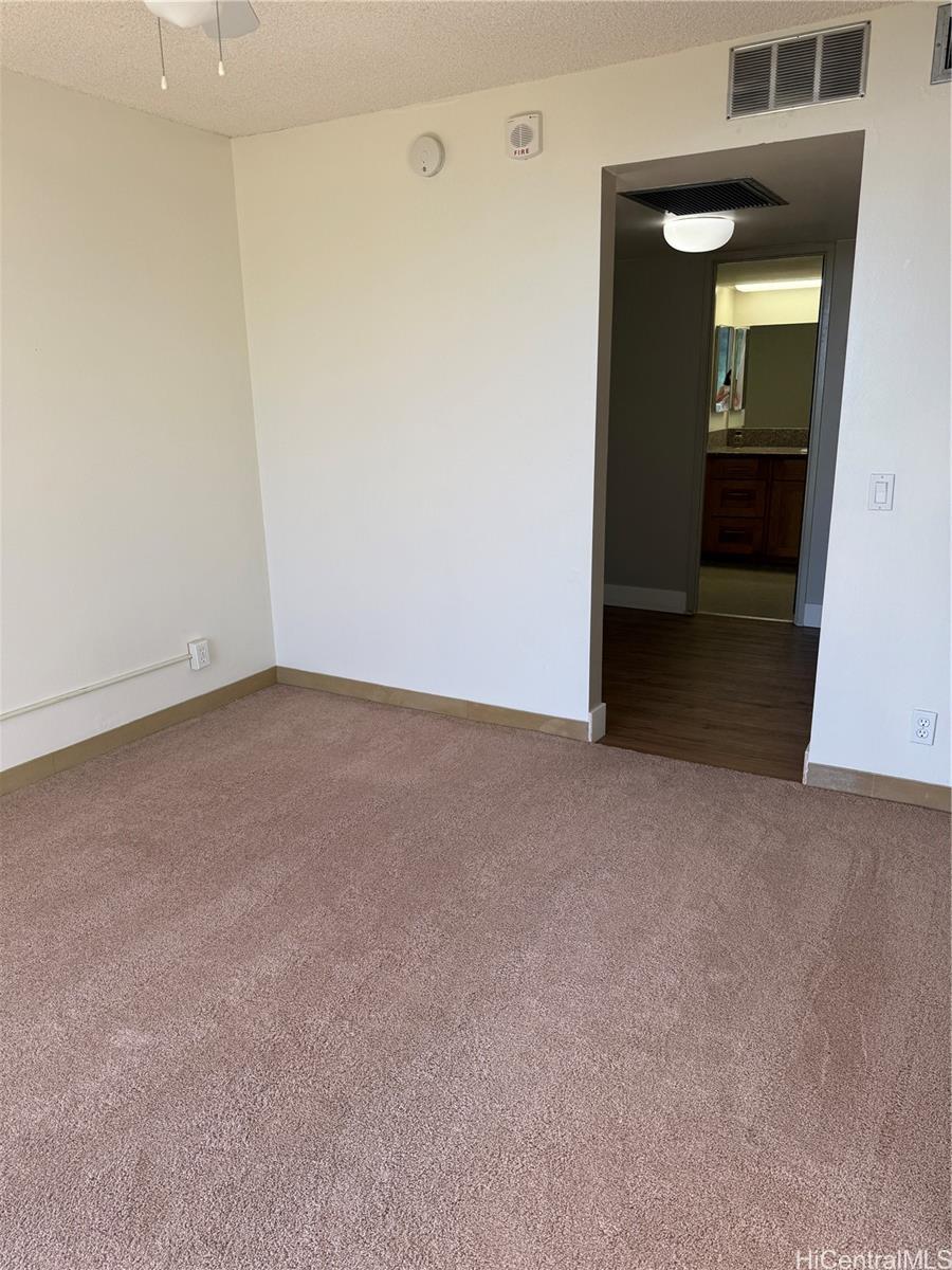 Makaha Valley Towers condo # 427, Waianae, Hawaii - photo 6 of 16