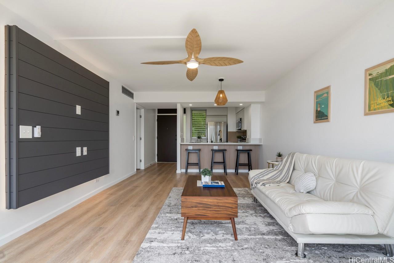 Makaha Valley Towers condo # 725, Waianae, Hawaii - photo 4 of 12