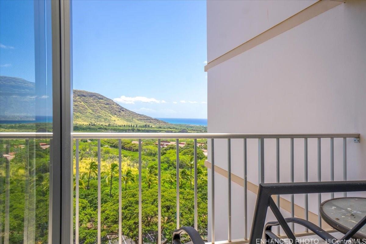 Makaha Valley Towers condo # 729, Waianae, Hawaii - photo 13 of 15